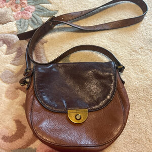 Womens FOSSIL Emi Leather Saddle Handbag Two-toned Brown Purse Bag Crossbody